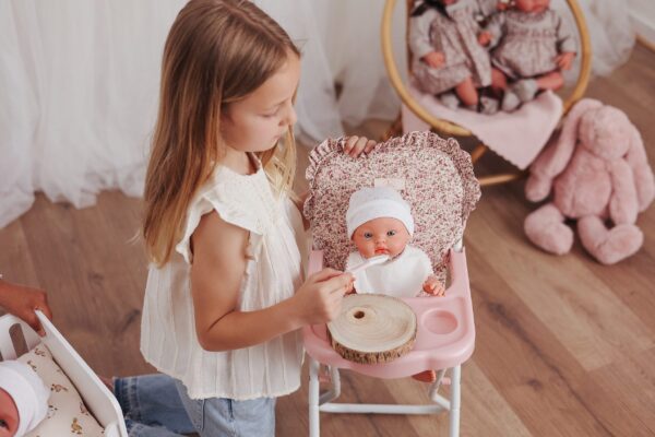 martina high chair with tray and bib