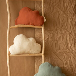 cloud cushion toffee look