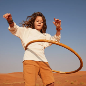 hulahoop look4