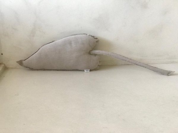 Leaf Cushion - Long