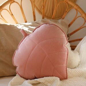 leaf cushion velvet soft pink look
