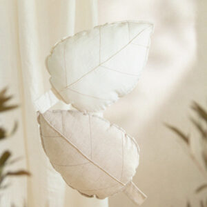 lin francais leaf cushion greige