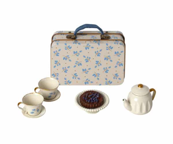 maileg afternoon treat mouse blue madelaine