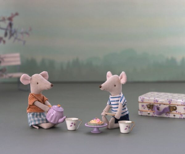 maileg afternoon treat mouse purple madelaine