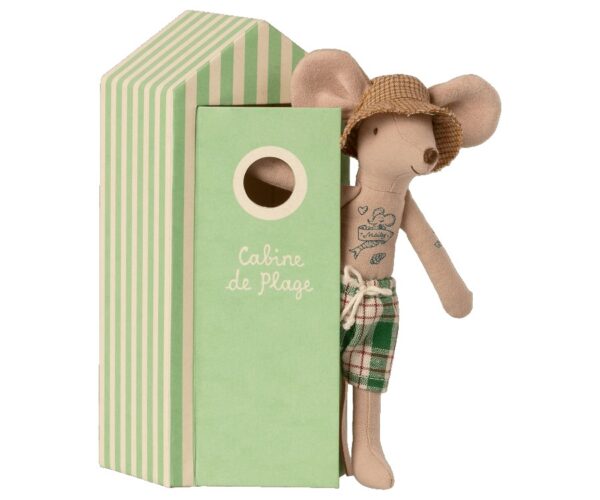 maileg beach mice dad in cabin de plage look