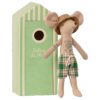 maileg beach mice dad in cabin de plage