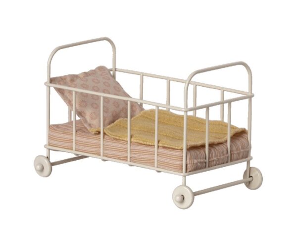 maileg cot bed micro rose 2