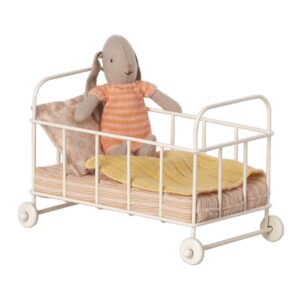 maileg cot bed micro rose look