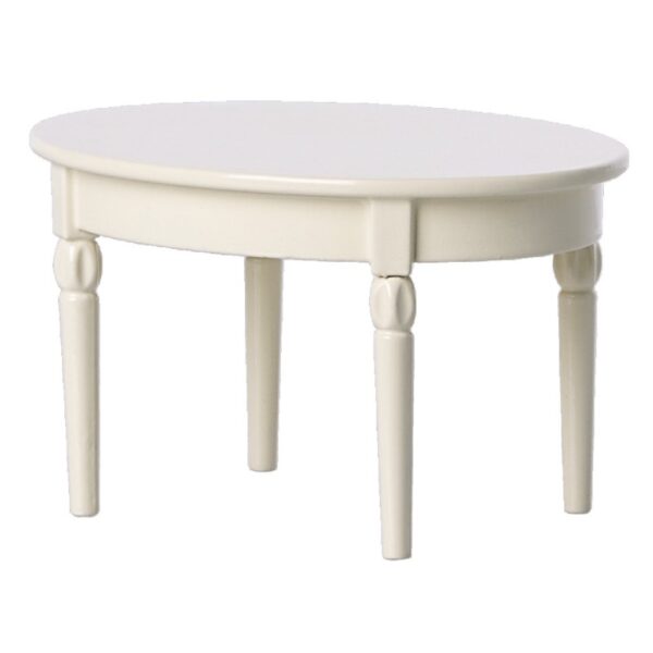 maileg dining table mouse