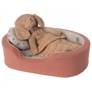 maileg dog basket coral