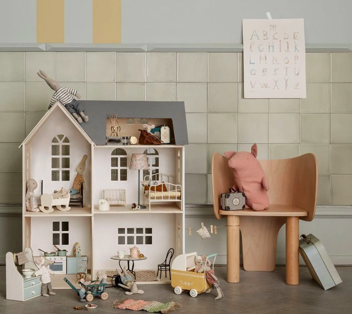 maileg dollhouse with bear collection2