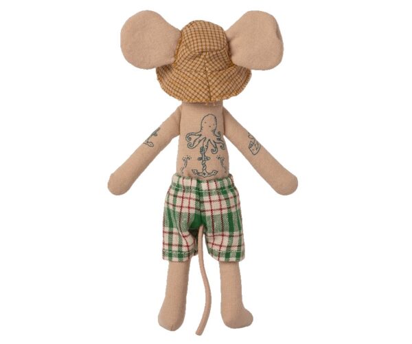 maileg nightgown for mom mouse look