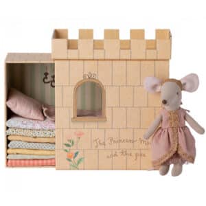 maileg princess and the pea toy big sister mouse