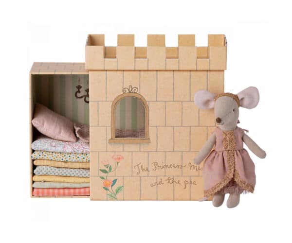 maileg princess and the pea toy big sister mouse