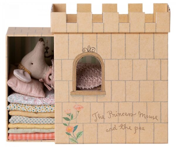 maileg princess and the pea toy big sister mouse