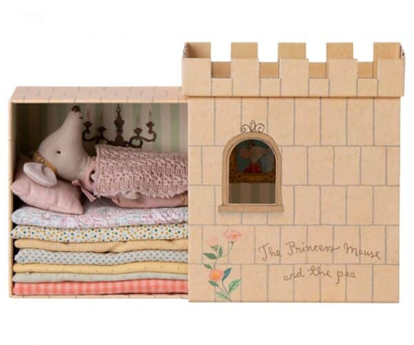 maileg princess and the pea toy big sister mouse