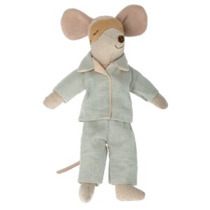 maileg pyjamas for dad mouse mint look