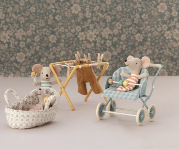 maileg stroller baby mice mint