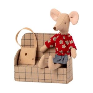 maileg couch mouse