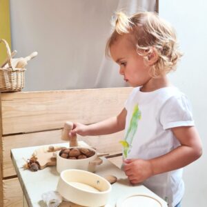 natural wooden toy pan set look