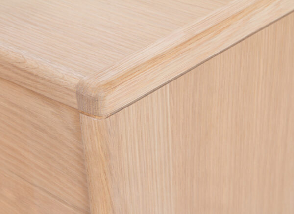 pure oak wood dresser look10