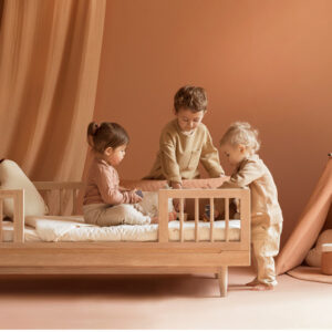 pure oak wood junior bed look2