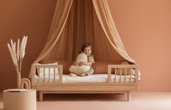 pure oak wood junior bed look5