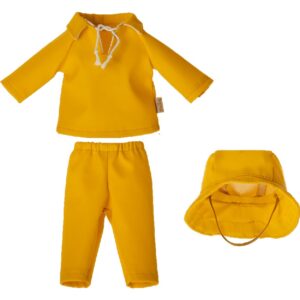 rainwear with hat teddy dad