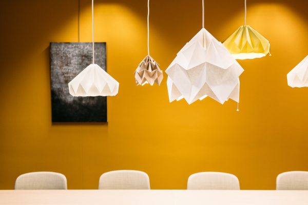 Chestnut Origami Lamp-White - Image 6