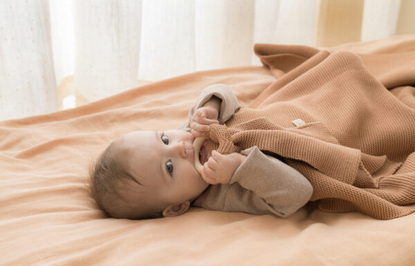 so natural knitted teether ring biscuit look