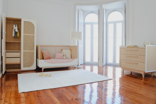 straw cabinet doors in white look