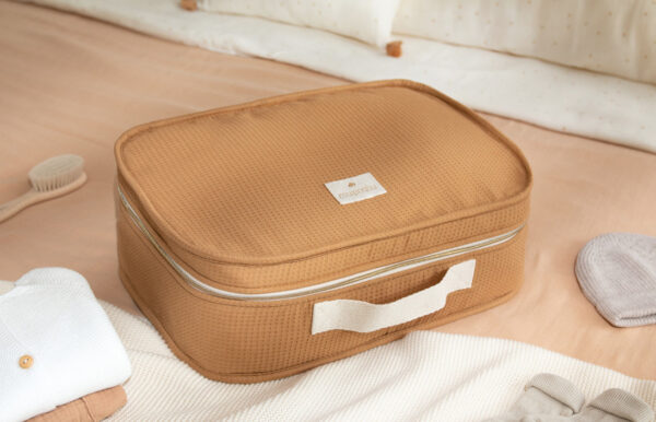 victoria baby suitcase caramel