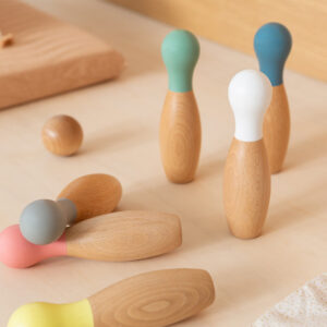 wooden bowling set look4