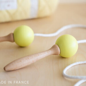 wooden skipping rope yellow look4