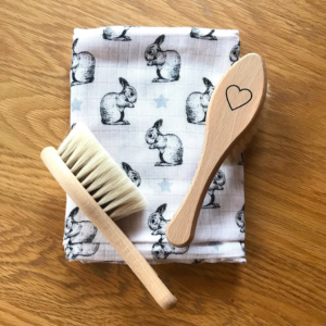 baby hair brush heart