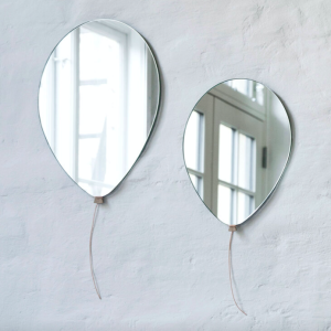 balloon mirror