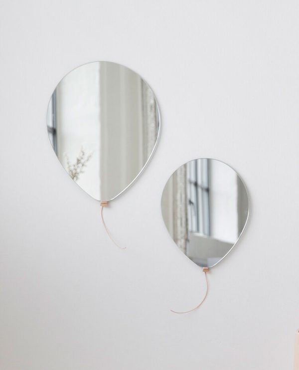 balloon mirror
