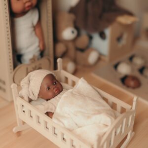 lupitas jinny doll bouquet silhouette
