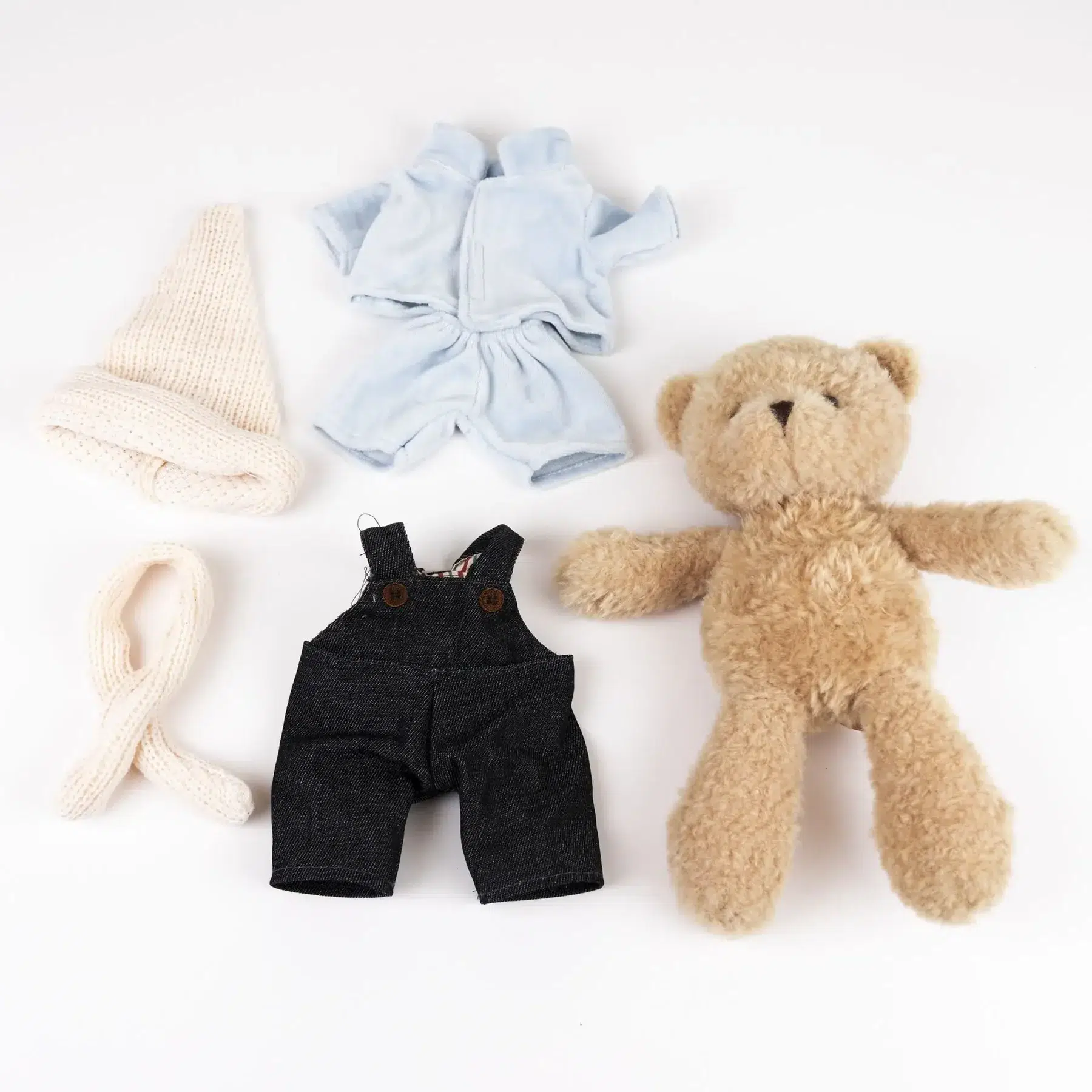 morris with clothes in a case