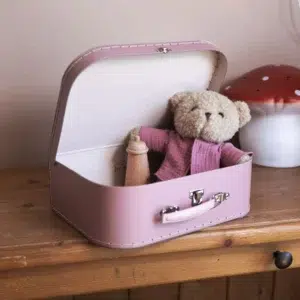 morrissette with clothes