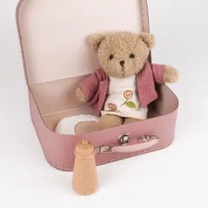 morrissette with clothes