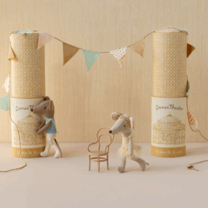 ballet dancer mouse, big sister