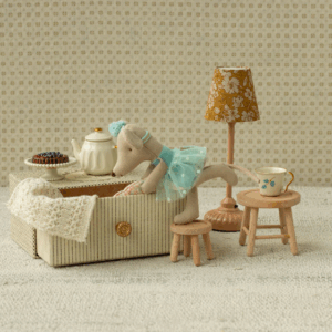 dance mouse in daybed, little sister