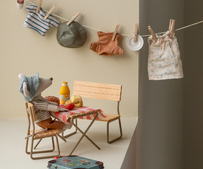 maileg hiker mouse, big brother thin stripes