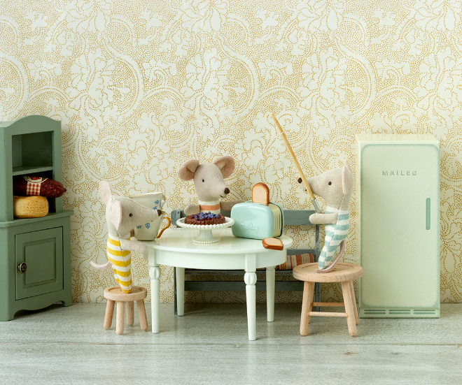 maileg miniature toaster and bread toy mint