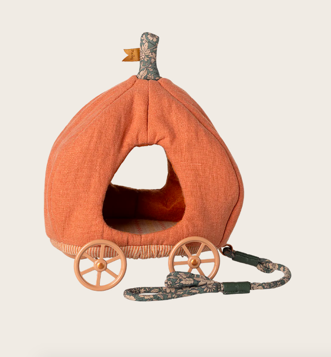 maileg pumpkin carriage mouse