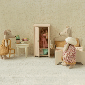 maileg bed mouse off white