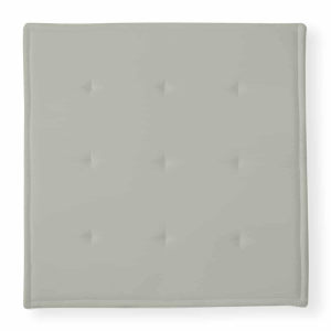 tami playmat farrow
