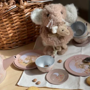 tin tea set mouse in a basket