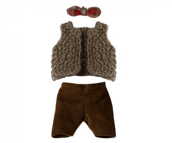 maileg vest pants and bow tie for grandpa mouse